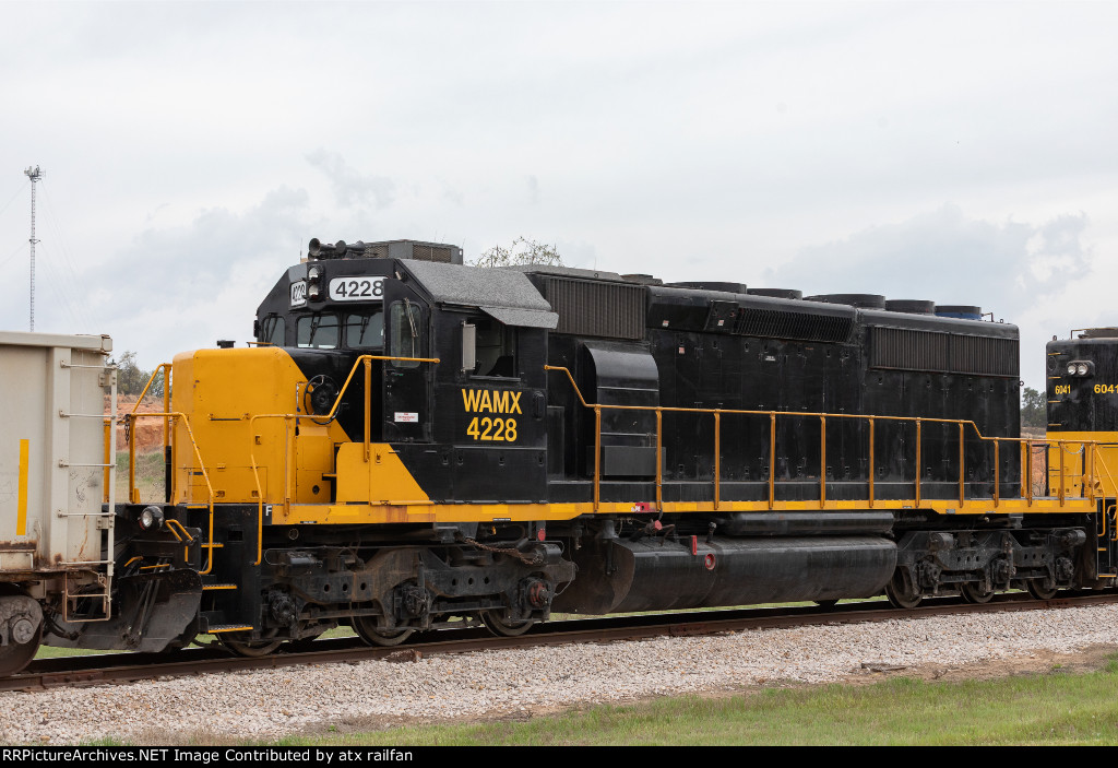 WAMX 4228